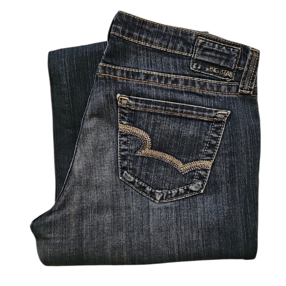 Big Star Vintage Maddie Bootcut Blue Jeans. Women's Size: Waist 31x32 Inseam.